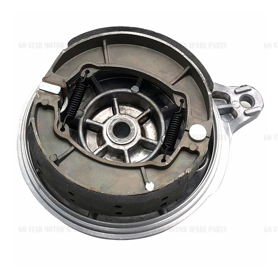 REAR BRAKE HUB PANEL & SPROCKET HUB (CHROME & GREEN) = LC135